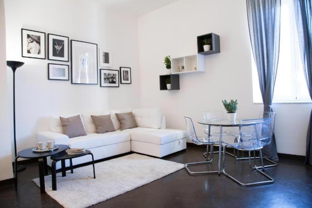 Magenta Navona Design — Photos 1