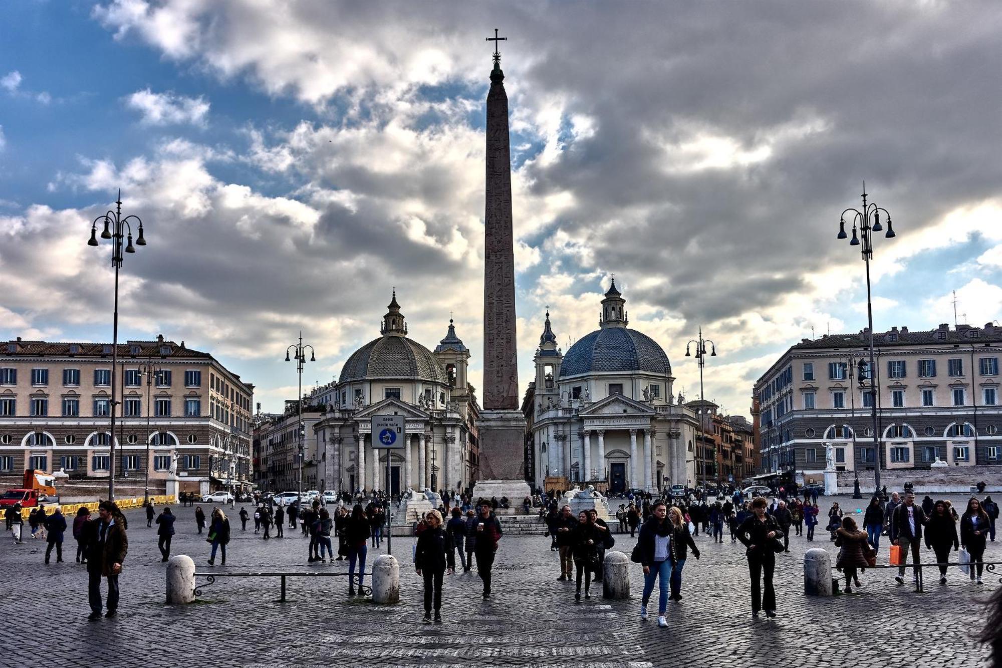 Magenta Navona Design, Rome